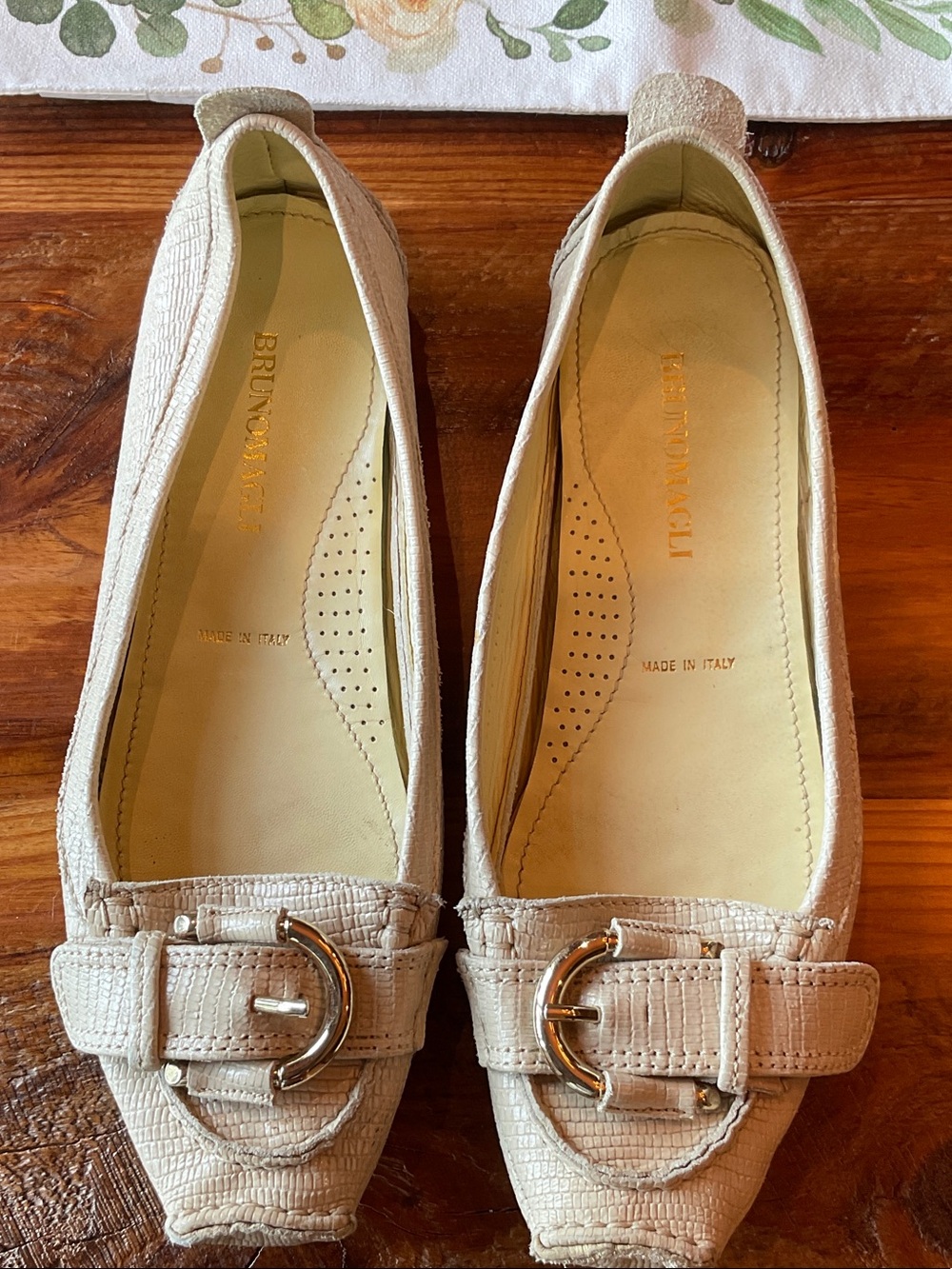 Bruno Magli Cream Textured Loafers with Gold Buckles